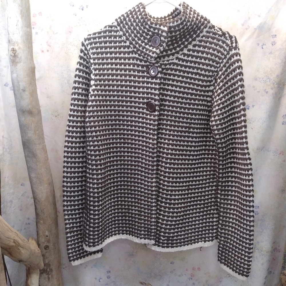 Carducci Brown & White High Neck 3 Button Closure Women's Knit Cardigan Sweater